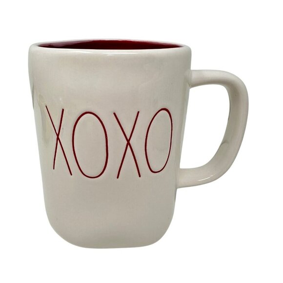 Rae Dunn XOXO Mug Large Coffee Cup Red  Ceramic 16oz Valentines Gift Decor Kiss - Picture 2 of 7
